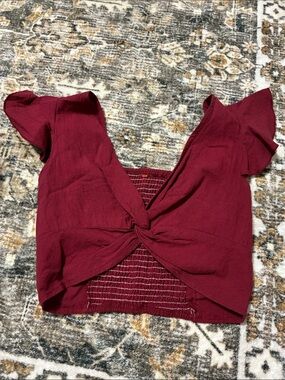 SHEIN Burgundy Knot-Front Flutter Sleeve Crop Top